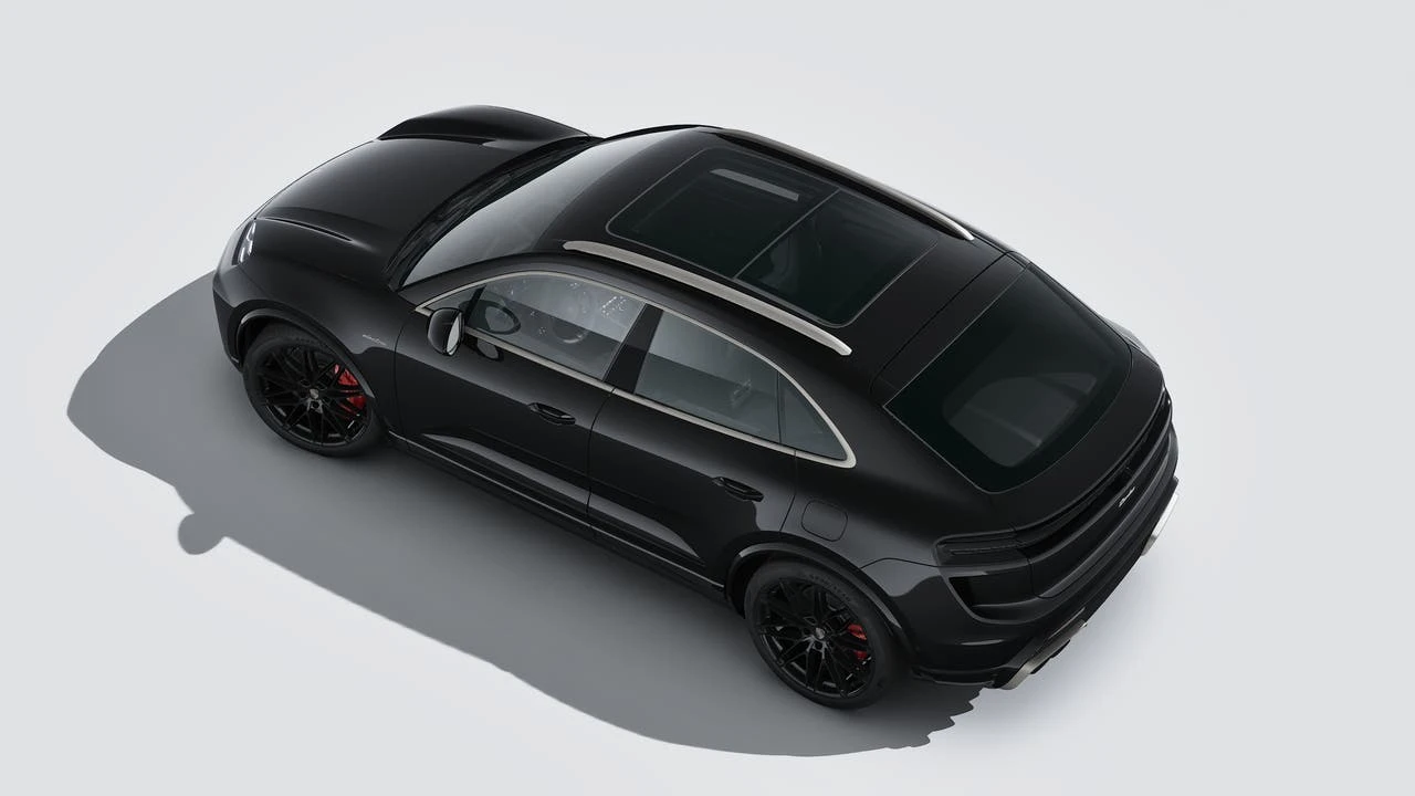 2026 Porsche Macan Electric - Image 4 of 14