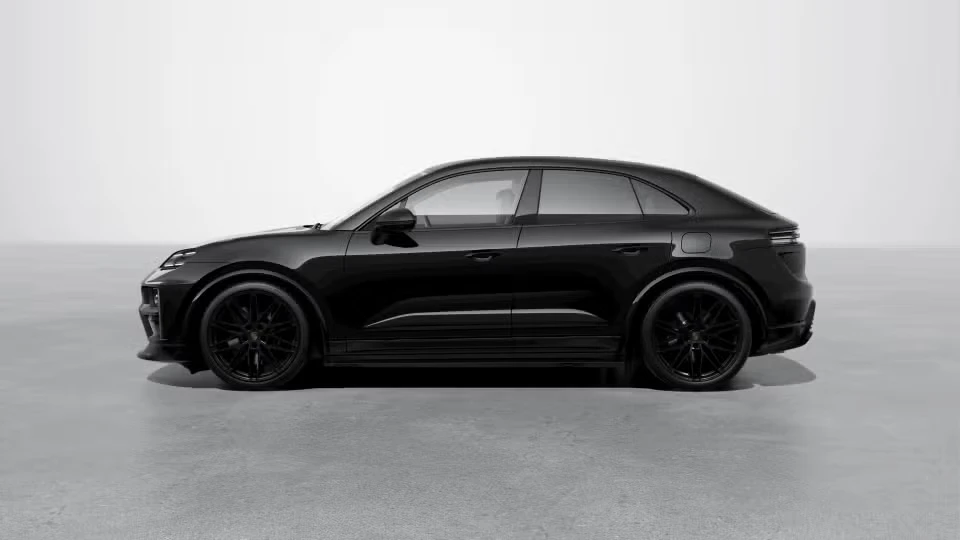 2026 Porsche Macan Electric - Image 11 of 31