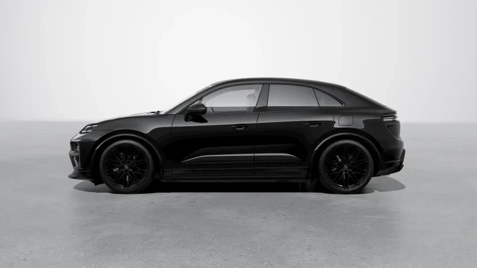 2026 Porsche Macan Electric - Image 15 of 31