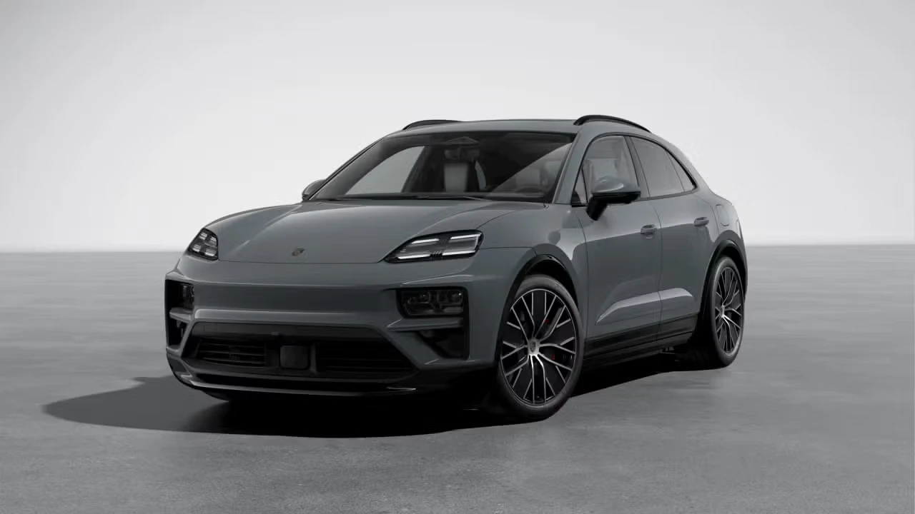 2026 Porsche Macan Electric - Image 4 of 30