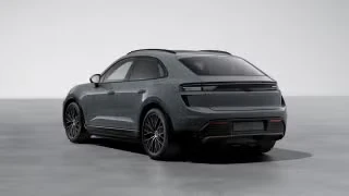 2026 Porsche Macan Electric - Image 17 of 30