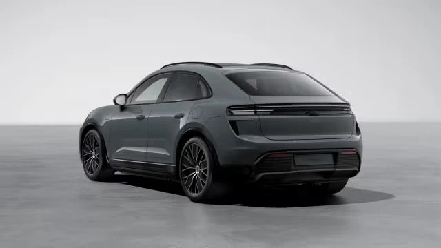 2026 Porsche Macan Electric - Image 18 of 30