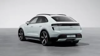 2026 Porsche Macan Electric - Image 17 of 31