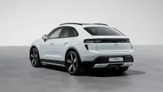 2026 Porsche Macan Electric - Image 21 of 31