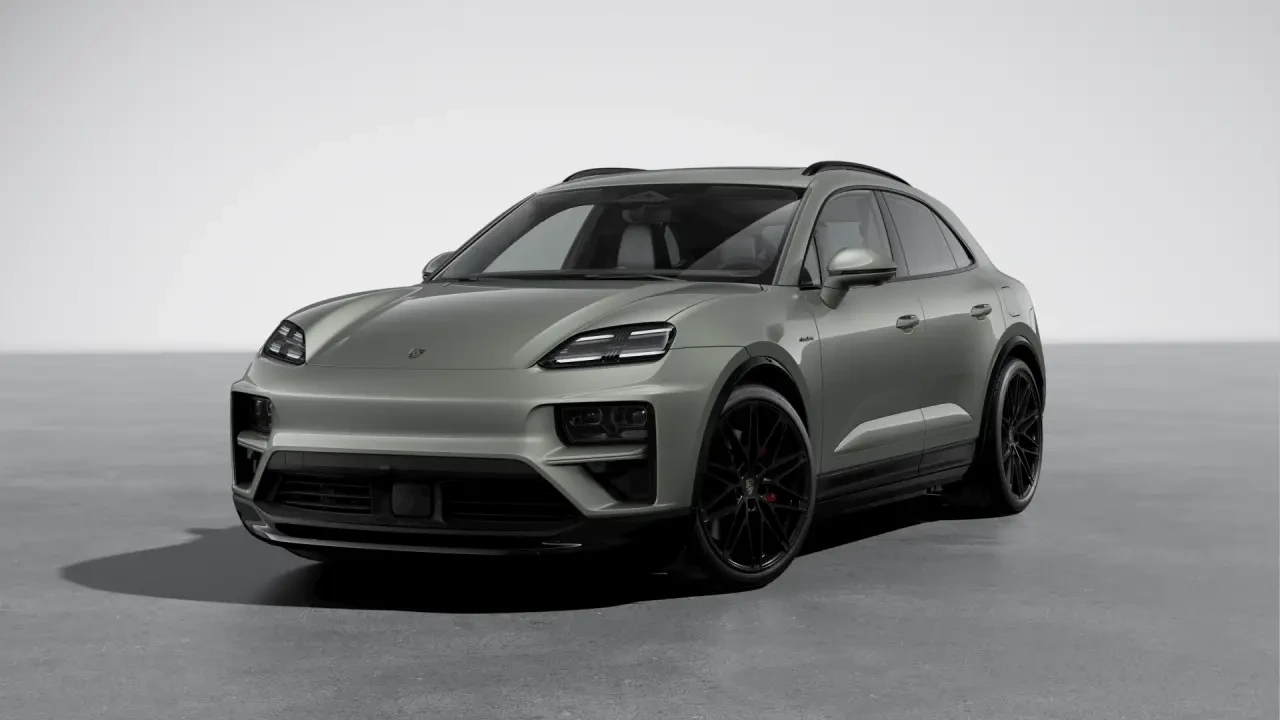 2026 Porsche Macan Electric - Image 8 of 30