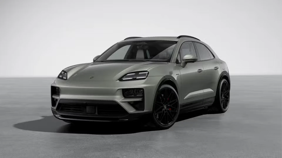 2026 Porsche Macan Electric - Image 3 of 30