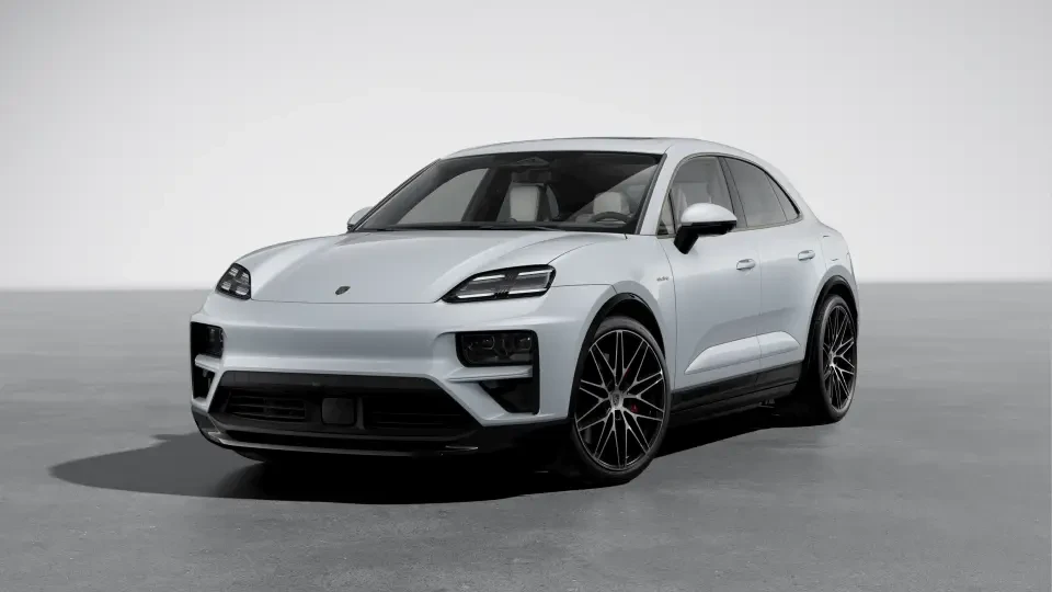 2026 Porsche Macan Electric - Image 7 of 30