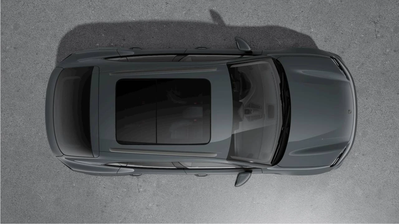 2026 Porsche Macan Electric - Image 5 of 10