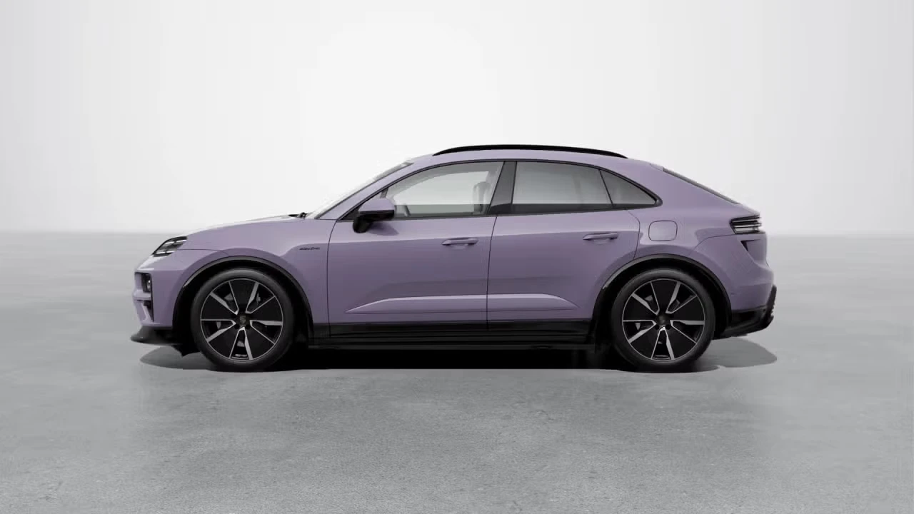 2026 Porsche Macan - Image 12 of 30