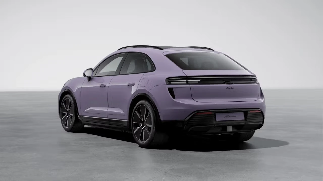 2026 Porsche Macan - Image 20 of 30
