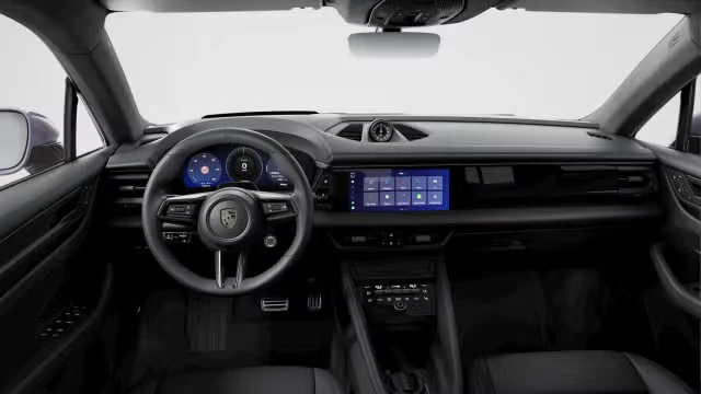 2026 Porsche Macan - Image 26 of 30
