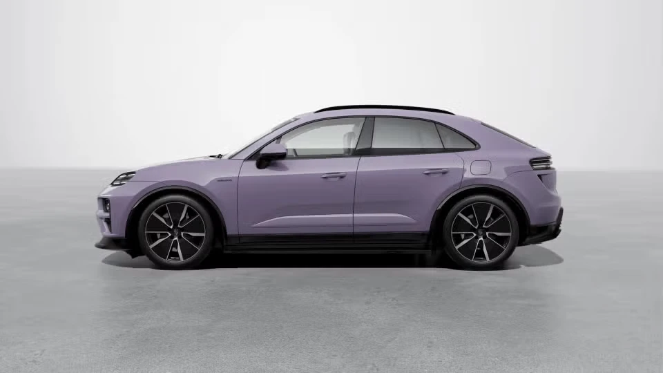 2026 Porsche Macan - Image 11 of 30