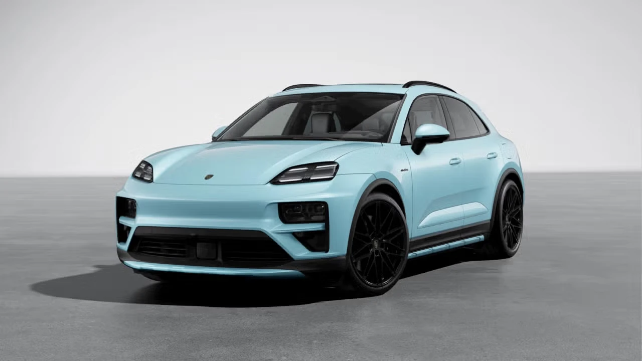 2026 Porsche Macan Electric - Image 4 of 31