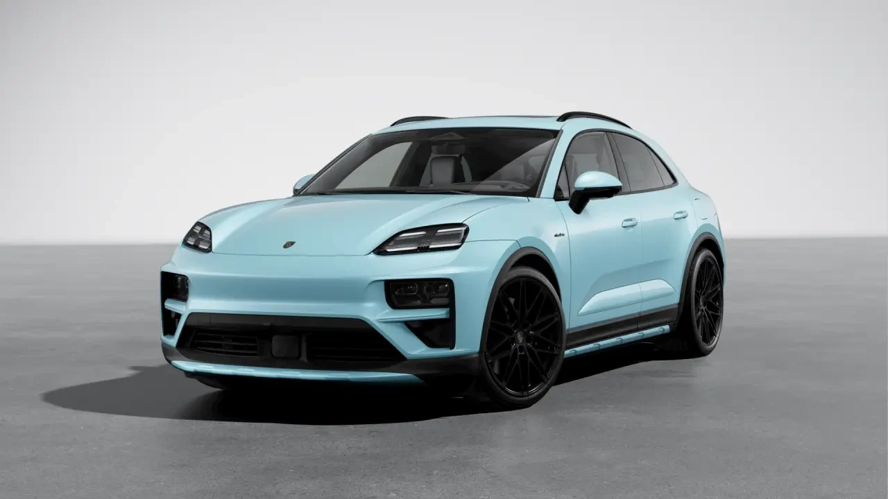 2026 Porsche Macan Electric - Image 8 of 31