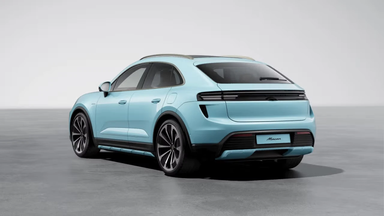 2026 Porsche Macan Electric - Image 20 of 31