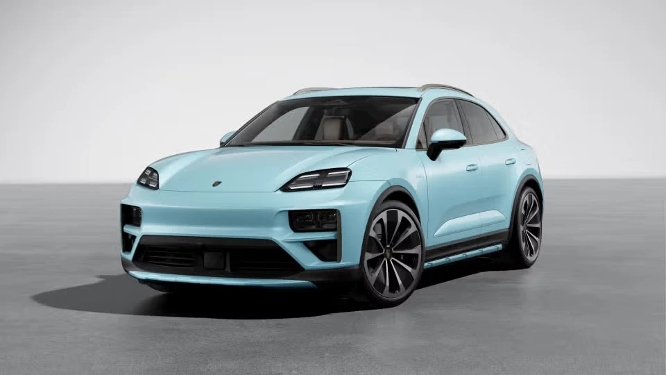 2026 Porsche Macan Electric - Image 3 of 31