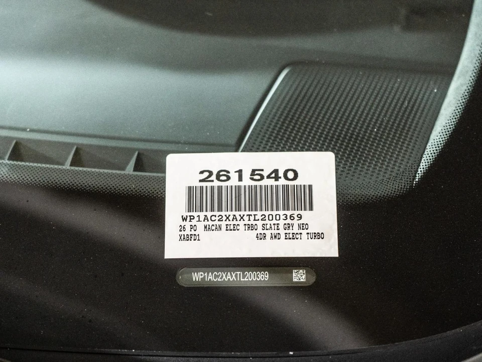 2026 Porsche Macan Electric - Image 28 of 28