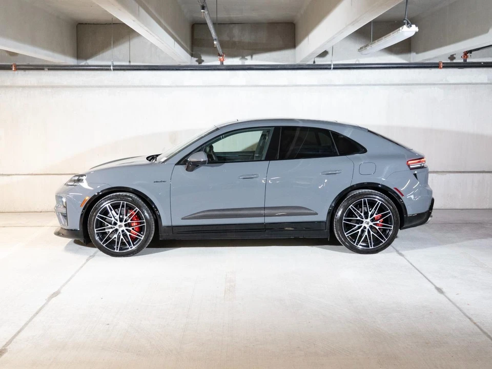 2026 Porsche Macan Electric - Image 2 of 28