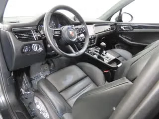 2026 Porsche Macan Electric - Image 25 of 31