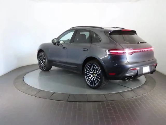 2026 Porsche Macan Electric - Image 18 of 31