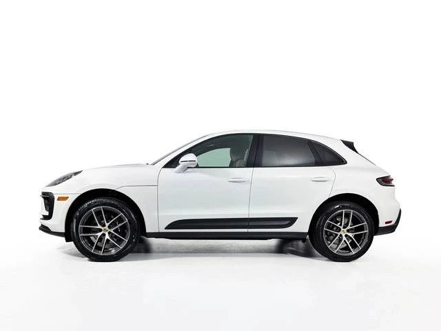 2026 Porsche Macan Electric - Image 2 of 4