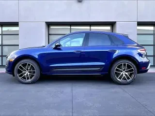 2026 Porsche Macan - Image 13 of 31