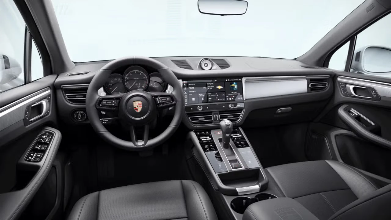 2026 Porsche Macan Electric - Image 28 of 31