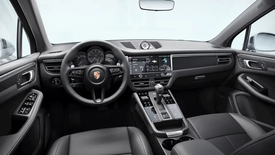 2026 Porsche Macan - Image 31 of 31