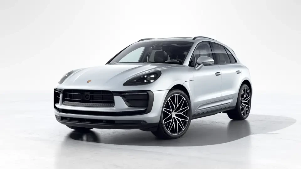 2026 Porsche Macan - Image 7 of 31