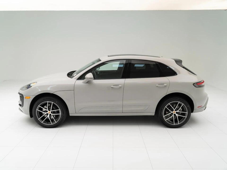 2026 Porsche Macan - Image 2 of 31