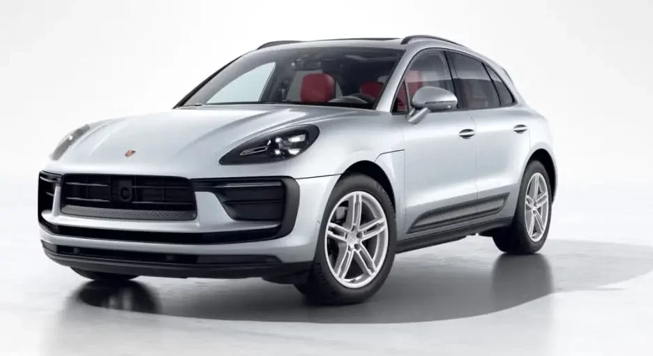 2026 Porsche Macan - Image 8 of 31
