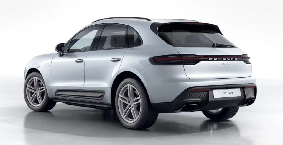 2026 Porsche Macan - Image 23 of 31