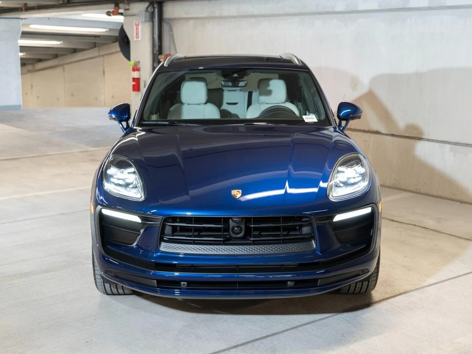 2026 Porsche Macan - Image 6 of 28