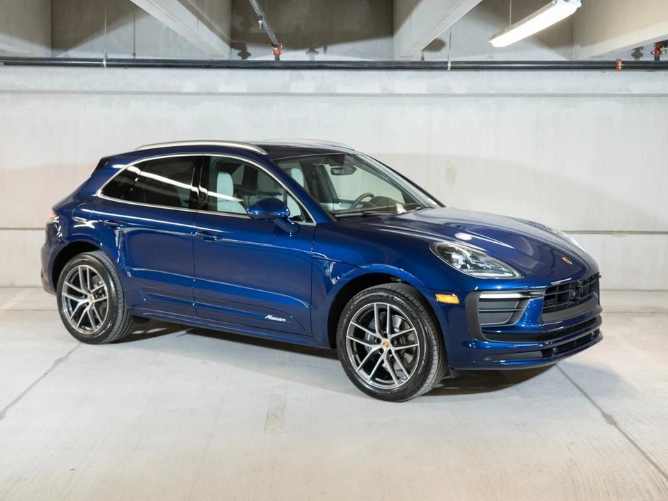 2026 Porsche Macan - Image 7 of 28