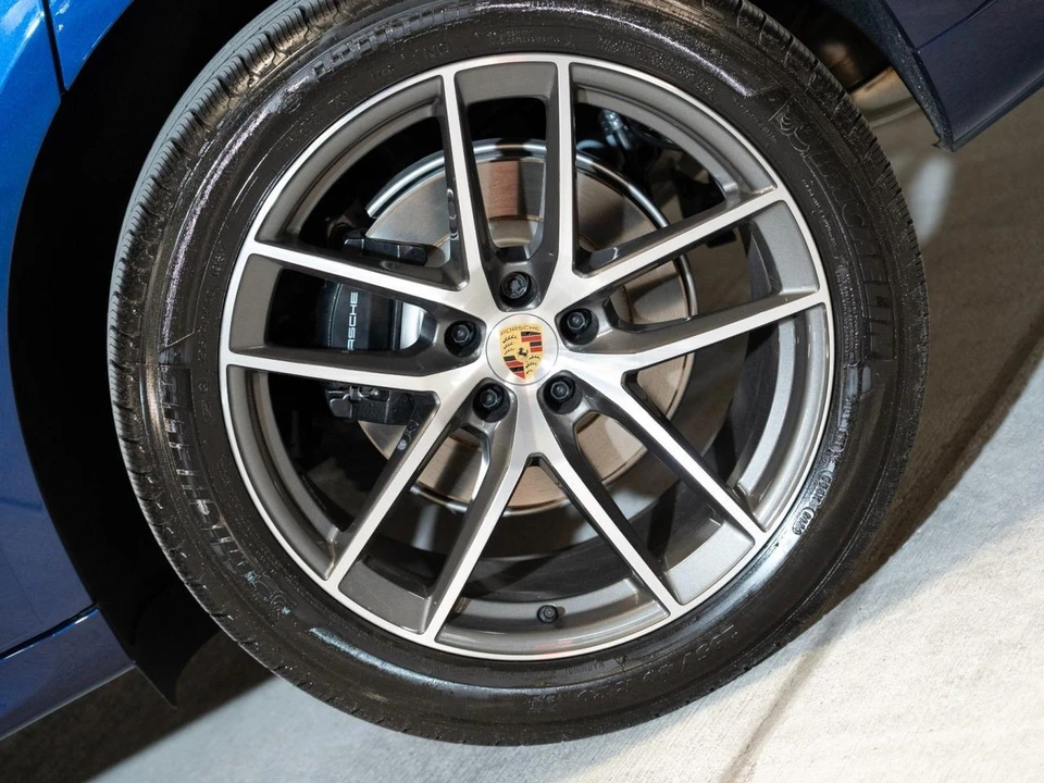 2026 Porsche Macan - Image 11 of 28