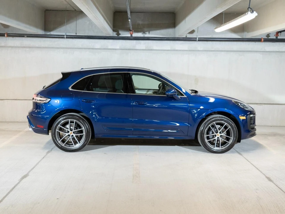 2026 Porsche Macan - Image 8 of 28