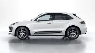 2026 Porsche Macan - Image 13 of 21