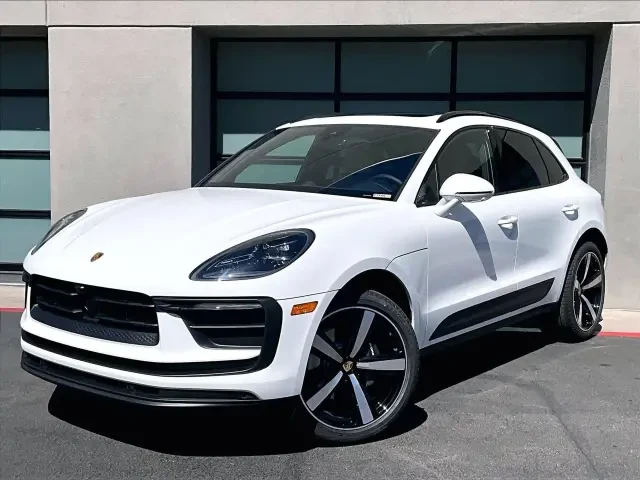 2026 Porsche Macan Electric - Image 6 of 31