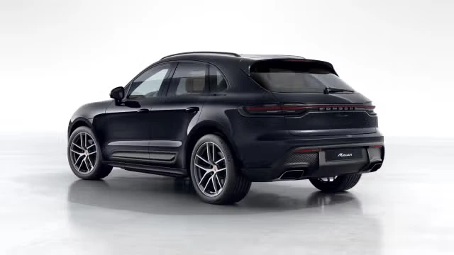2026 Porsche Macan - Image 18 of 21