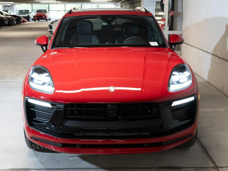 2026 Porsche Macan Electric - Image 6 of 29