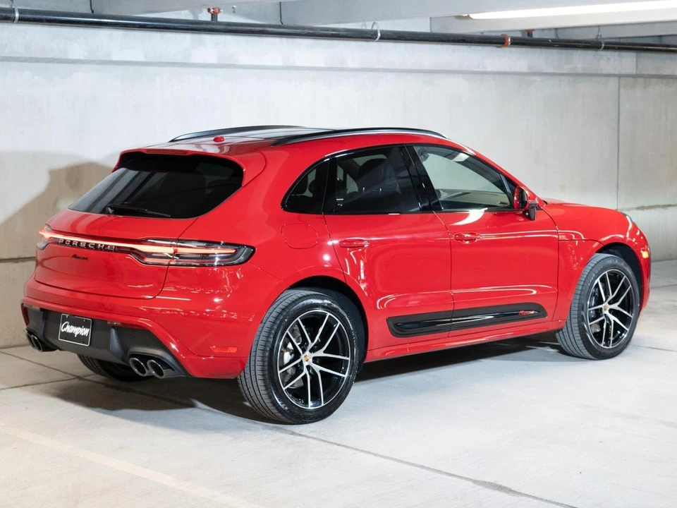2026 Porsche Macan Electric - Image 9 of 29