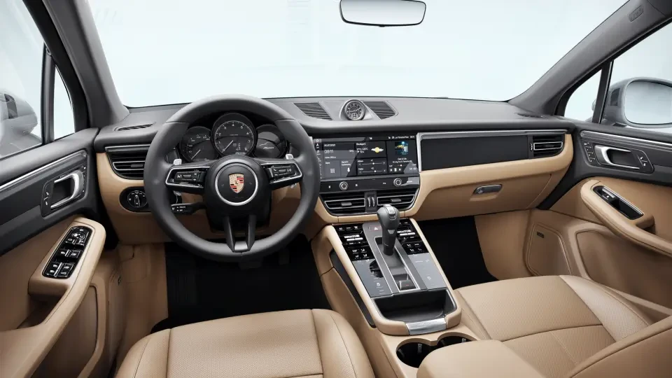 2026 Porsche Macan - Image 31 of 31