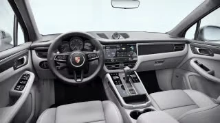 2026 Porsche Macan - Image 25 of 31