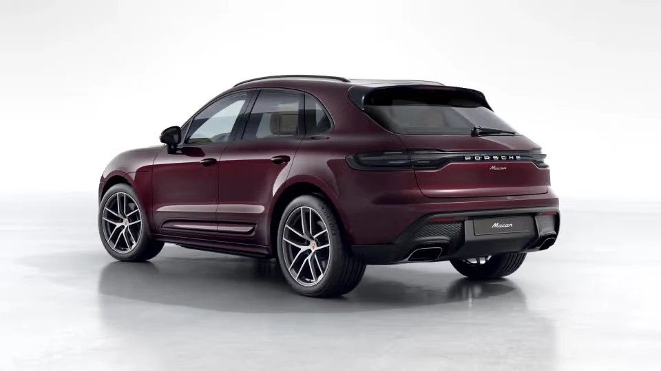 2026 Porsche Macan - Image 19 of 31