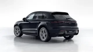 2026 Porsche Macan - Image 21 of 31