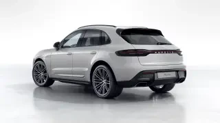 2026 Porsche Macan - Image 21 of 31