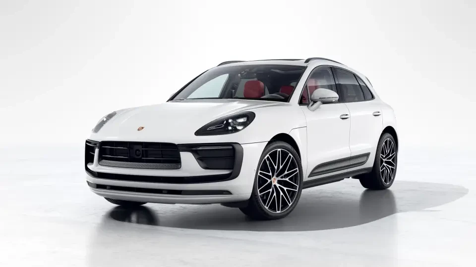 2026 Porsche Macan - Image 7 of 31