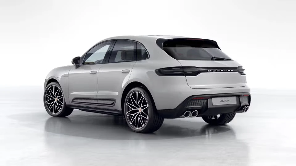 2026 Porsche Macan - Image 19 of 31