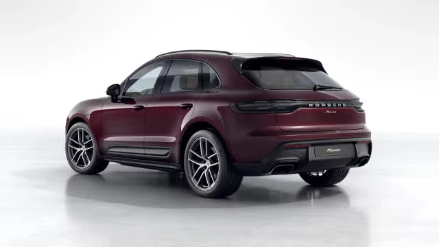2026 Porsche Macan - Image 18 of 31