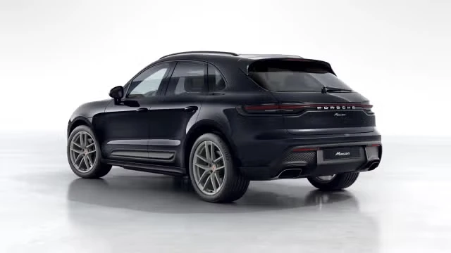 2026 Porsche Macan - Image 18 of 31